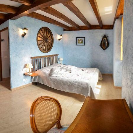 Ecrin Du Segala Hotell Tauriac-de-Naucelle Eksteriør bilde